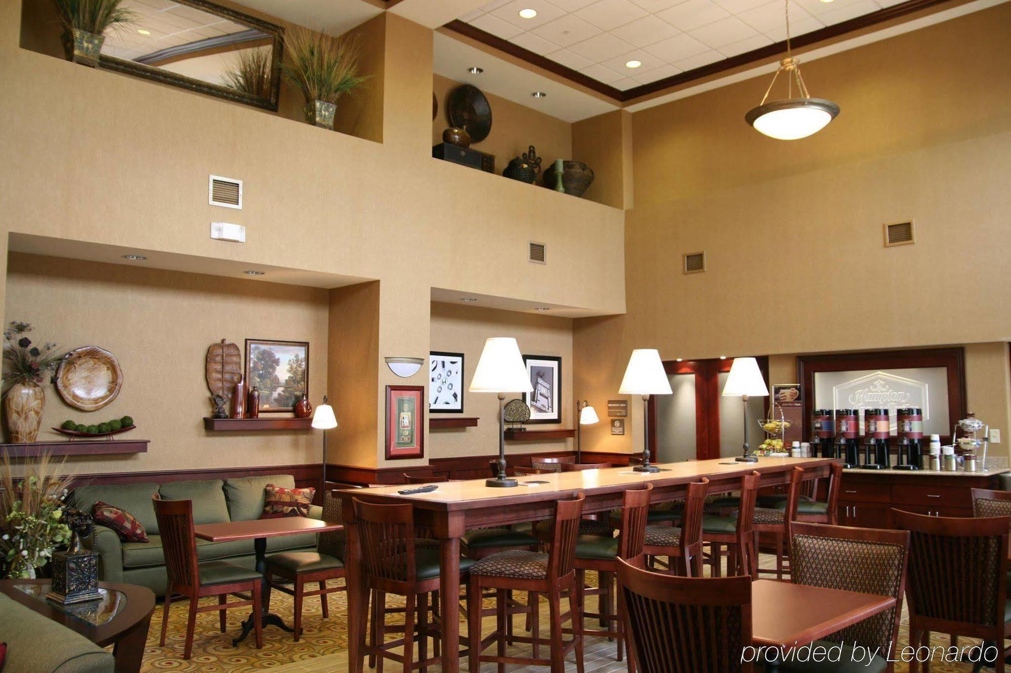 Hampton Inn&Suites Greensburg Restaurant foto